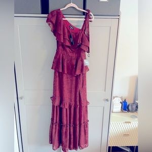 Lulu’s One-Shoulder Ruffled Tiered Maxi Dress - medium - NWT